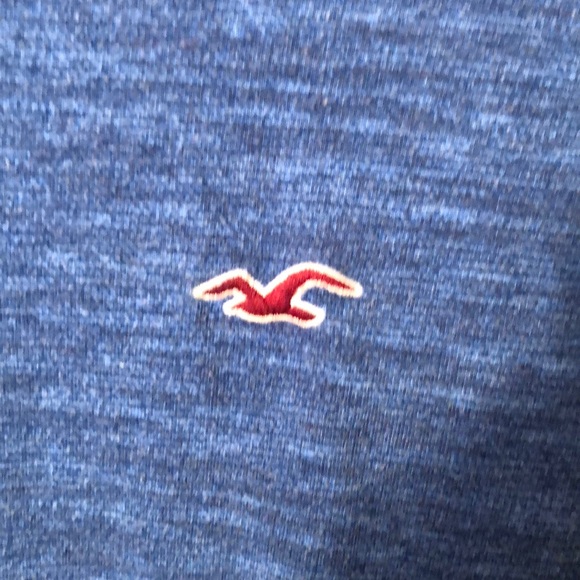 blue hollister shirt - Picture 2 of 4